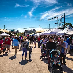 Holland Farmers Market