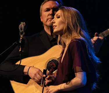 Mark & Maggie O’Connor