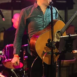 Live Music W/ Peter & His Band Of Wolves