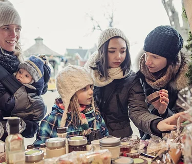 Eighth Annual Dirt Farm Christmas Market – November 29, 2026