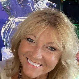 Terri Smit