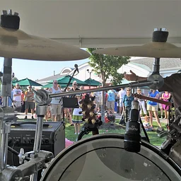 TRUFFLE - Live Entertainment - Grill 28 Restaurant