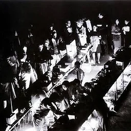 ART ON SCREEN : E..A.T. and John Cage’s Variations VII