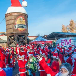 Utah Santa Run - Gardner Village