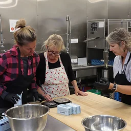 Smart Cooking for Busy Lives