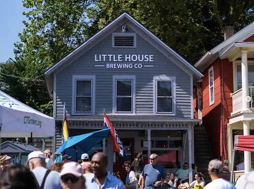 Little House at the Sunday Chester Market (6/14)