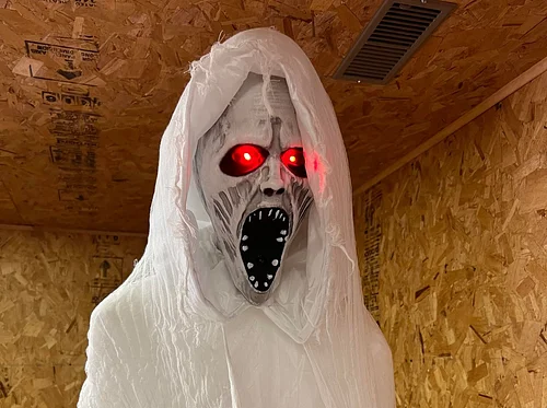 PocaHAUNTus Haunted House