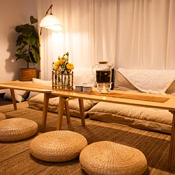 Night Tea Bar on Saturdays
