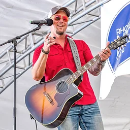 Live Music with Kevin Herchen!