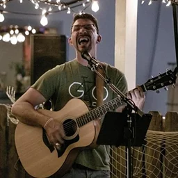 Live Music: Sterling Scott