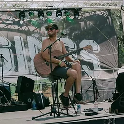Live Music with Zach Olmos