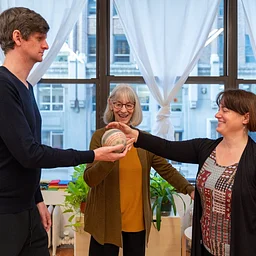 Balance Arts Center’s Free Online Intro to AT & Open House
