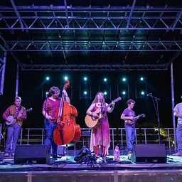 Concert Series: Lea Marra & The River Boys with Cowboy Princess Brigade