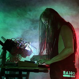 FULLY OPTIMIZED: THRASH DANCE IN UNITY