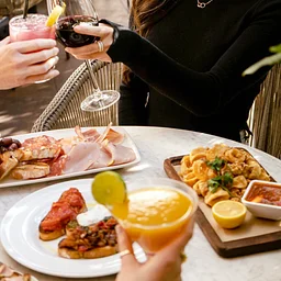 Happy Hour @ Il Fornaio, Del Mar