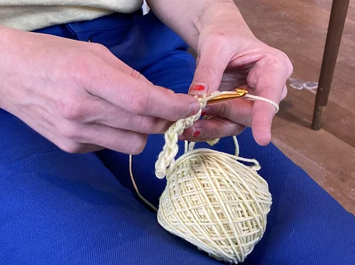Introduction to Crochet: Beginner Basics with Rayna Noel