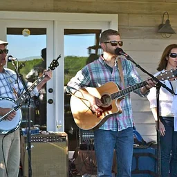 Twilight Thursday: Points East, Brauns Seafood Truck