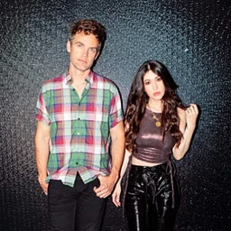Tyler Hilton & Kate Voegele: Celebrating the music of One Tree Hill
