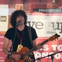 Live Music with Cole Larravide