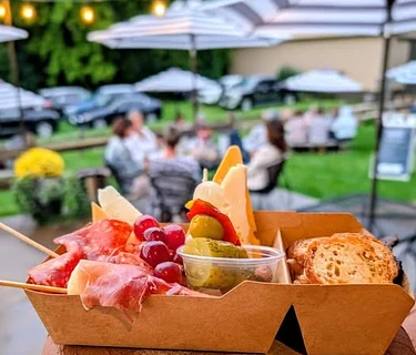 Pop-Up: Suburban Graze