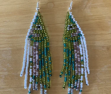 Beading with a Naturalist – Frick Environmental Center