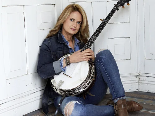 Banjo great Alison Brown… pushing the boundaries of folk and bluegrass