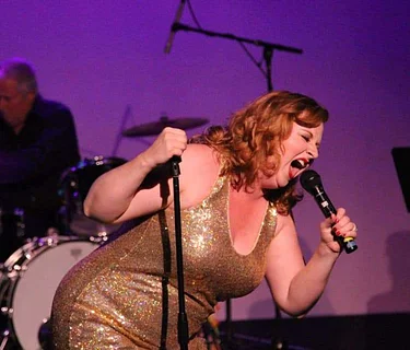 MUSIC + WINE SERIES FEATURING Kristen & Robbie Duo