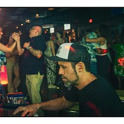 Salsa Brava – DJ Dance Party in Paradise