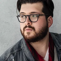 Noah Guthrie in Concert