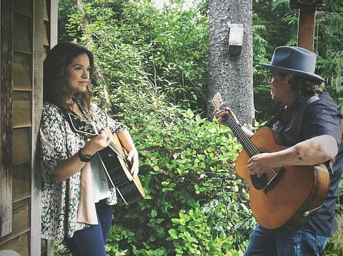 In Concert on Downtown’s Transit Mall – The Tide at Sixth+Main