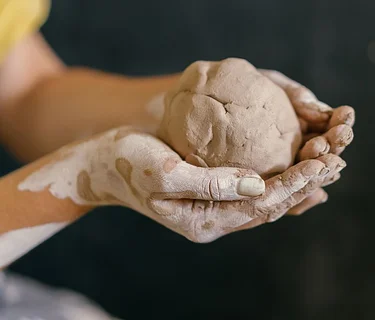 Art in the Garden: Sculpture Tour & Clay Workshop