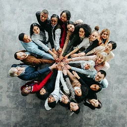 Gestalt Group Facilitation: Learning by Being in a Group