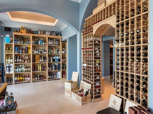 Kashy Khlaedi, Owner and Founder of Ashes & Diamonds | Virginia Philip