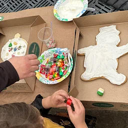 Kid’s Klub: Holiday Jumbo Cookie Decorating