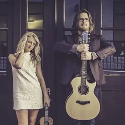 Live Music at 5506′ with Prettier Than Matt