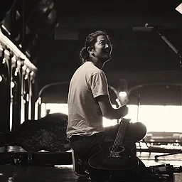 Plymouth | Live Music with Jay Psaros