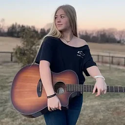 Live Music: Sarah Cooper