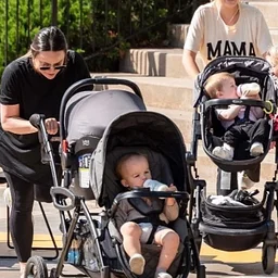 Stroller + Barre Class on The Green