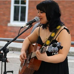 Live Music: Grace Lucia