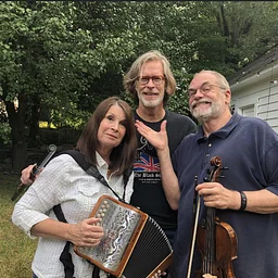 Traditional Irish Folk Music – 1st Sun every month