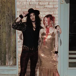 GINGER & DYLAN