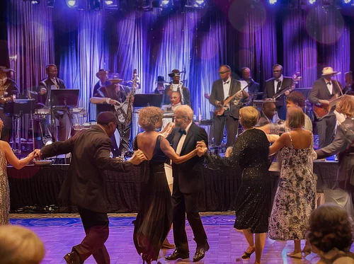 Swing It Forward: Annual Dinner & Dance