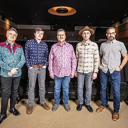 The Travelin’ McCourys