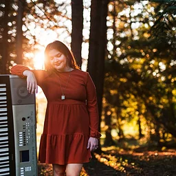Live Music featuring Melanie Pearl at Flying Ace Farm