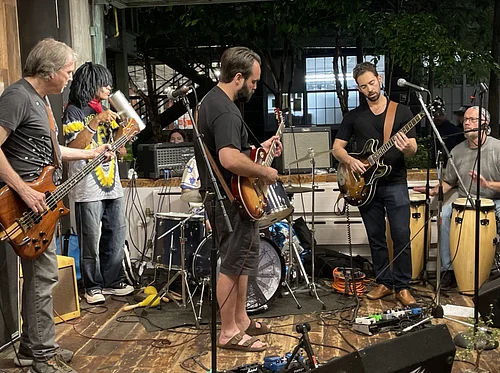 Live Music – Muddy Wine @ Gun Hill