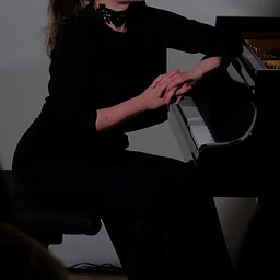 Tales Without Words: Passionate Piano Concert