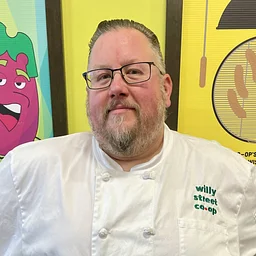 Eating with Our Eyes: Presentation, Plating, and Garnishes