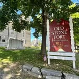 Old Stone Fort Museum
