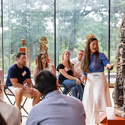 Art and Conversation Tours
