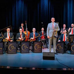 Tommy Dorsey Orchestra – Sentimental for the Season